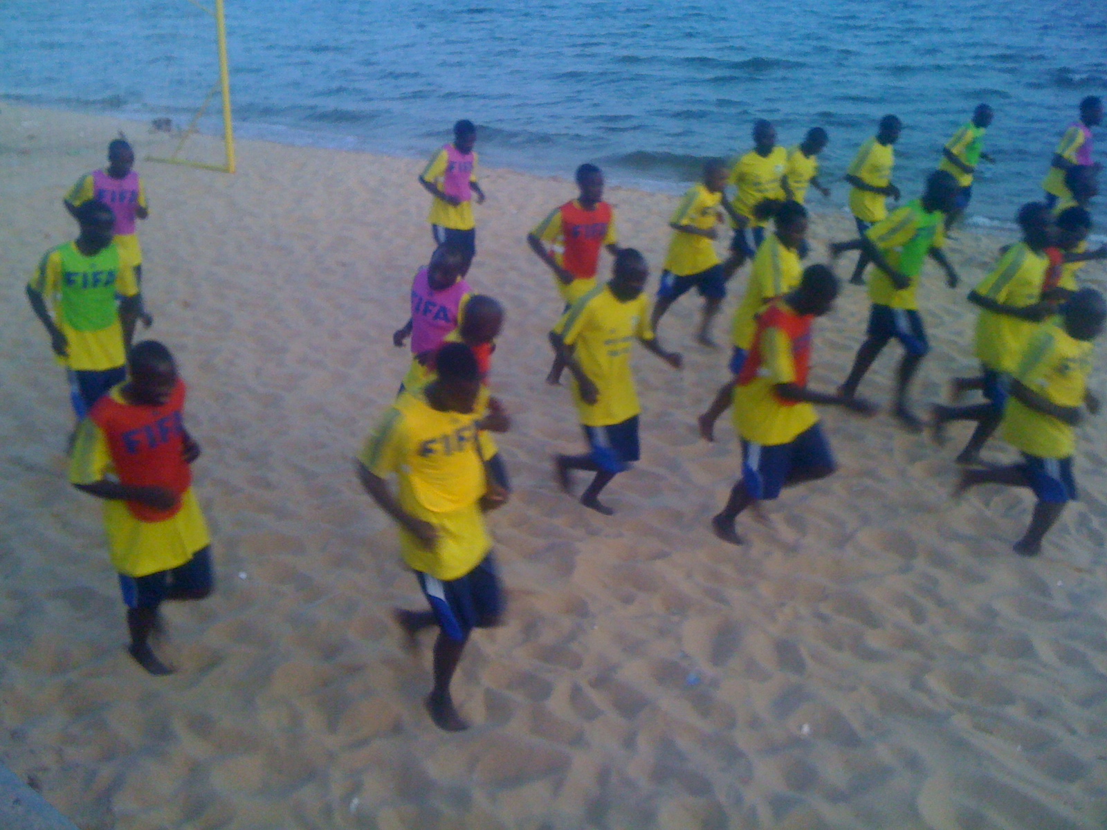BEACH SOCCER COACHING: FIFA Course progresses with success