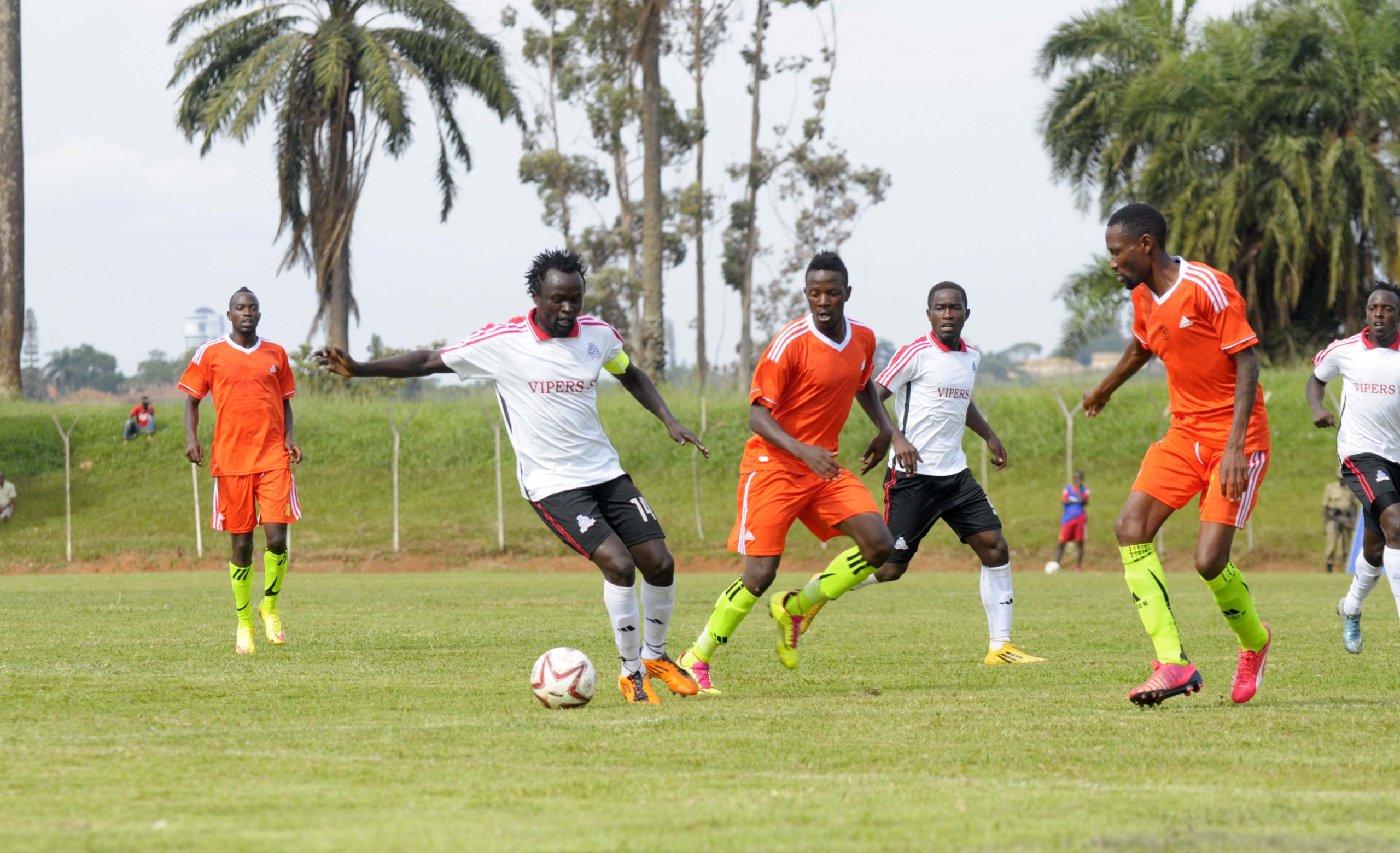 Azam Uganda Premier League: Lweza shock defending champions, Vipers