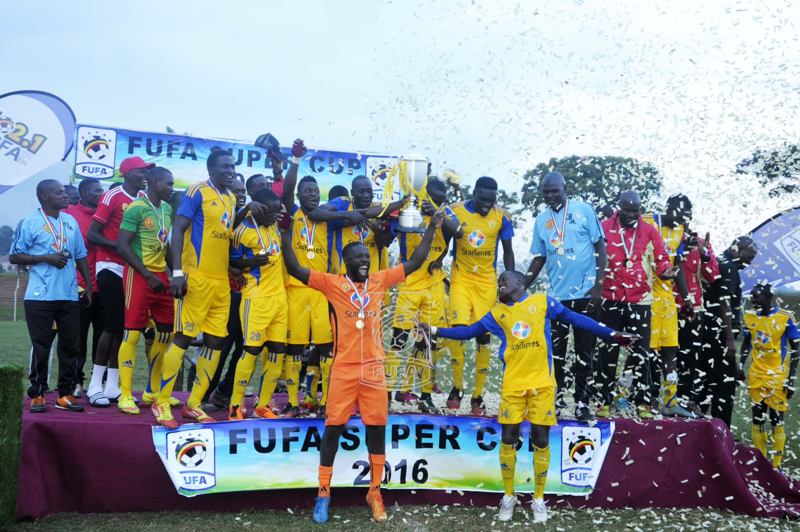Serunkuma nets headed goal to hand KCCA FC the 2016 FUFA Super Cup