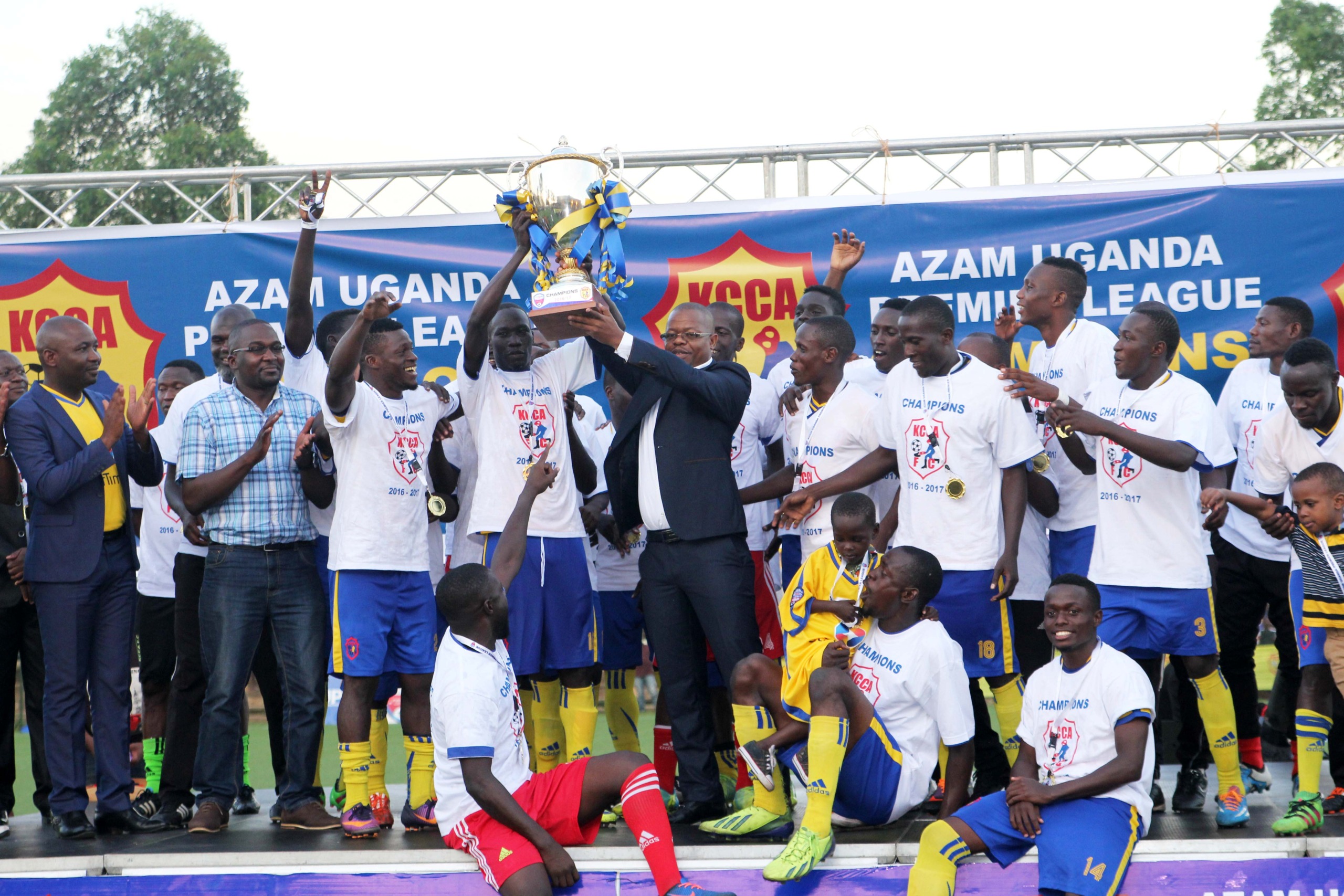 KCCA FC crowned Azam Uganda Premier League champions 2016/17 season