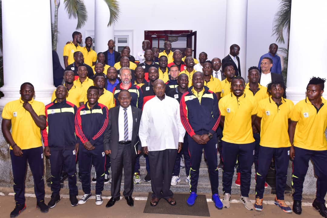 President Museveni offers 200M, chartered plane to take Cranes to Maseru